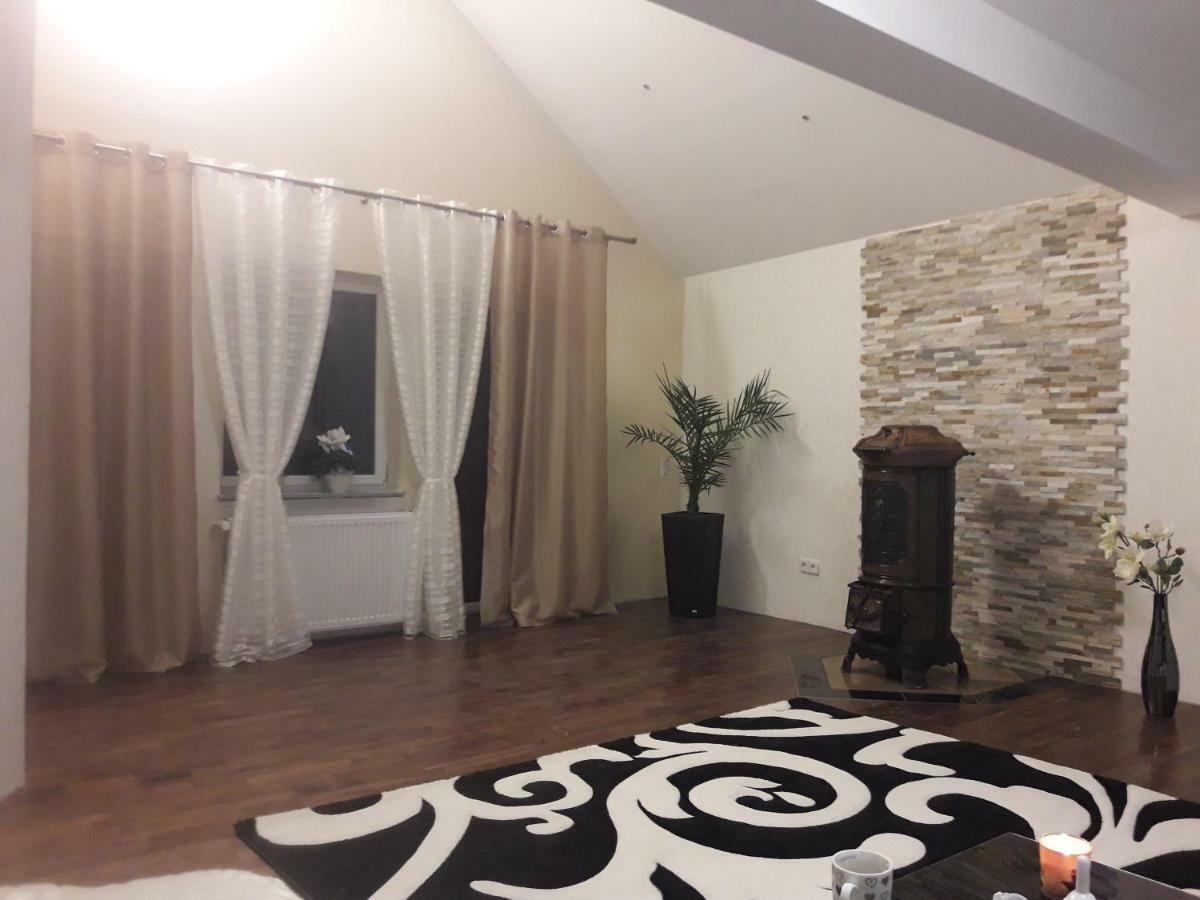 Gemuetliche Zimmer Kaisersesch Экстерьер фото